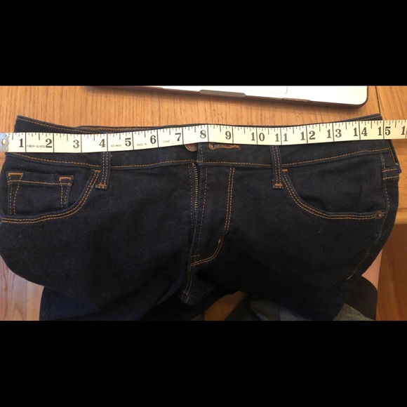 Old Navy Dark Skinny jeans - Picture 5 of 6